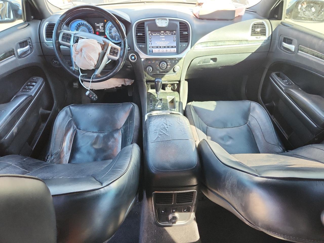 2011 CHRYSLER 300