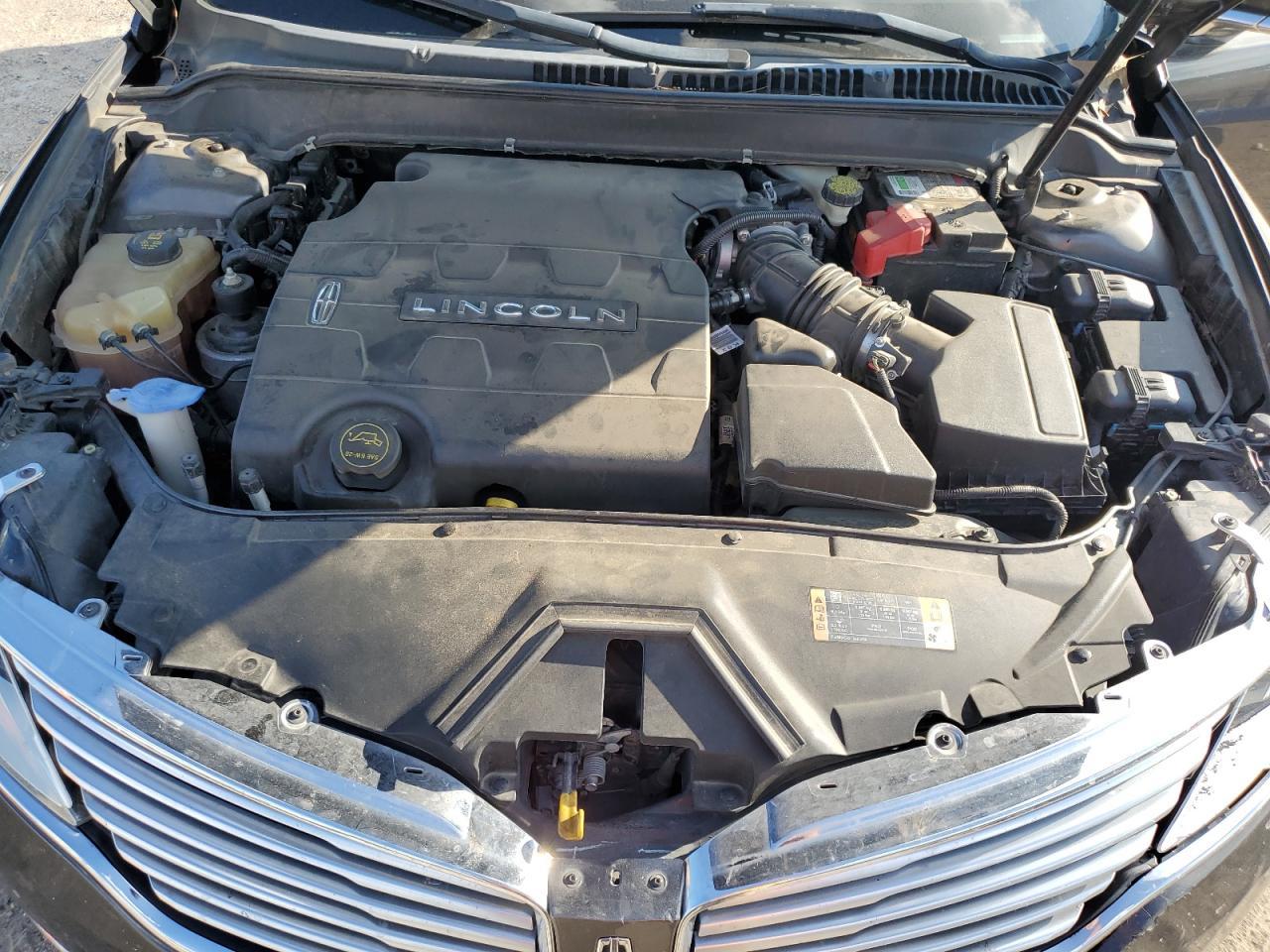 2016 LINCOLN MKZ
