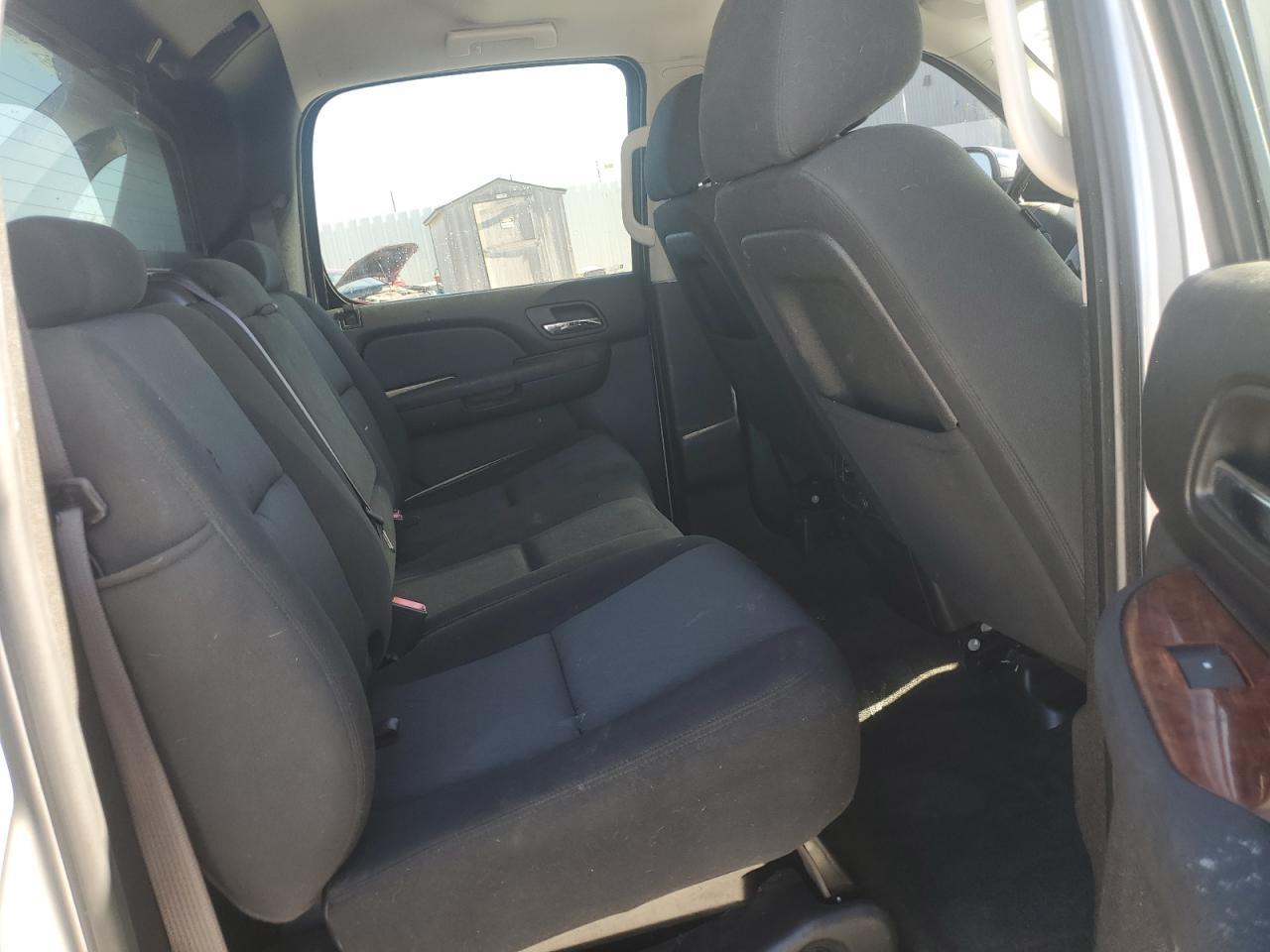 2013 CHEVROLET Avalanche