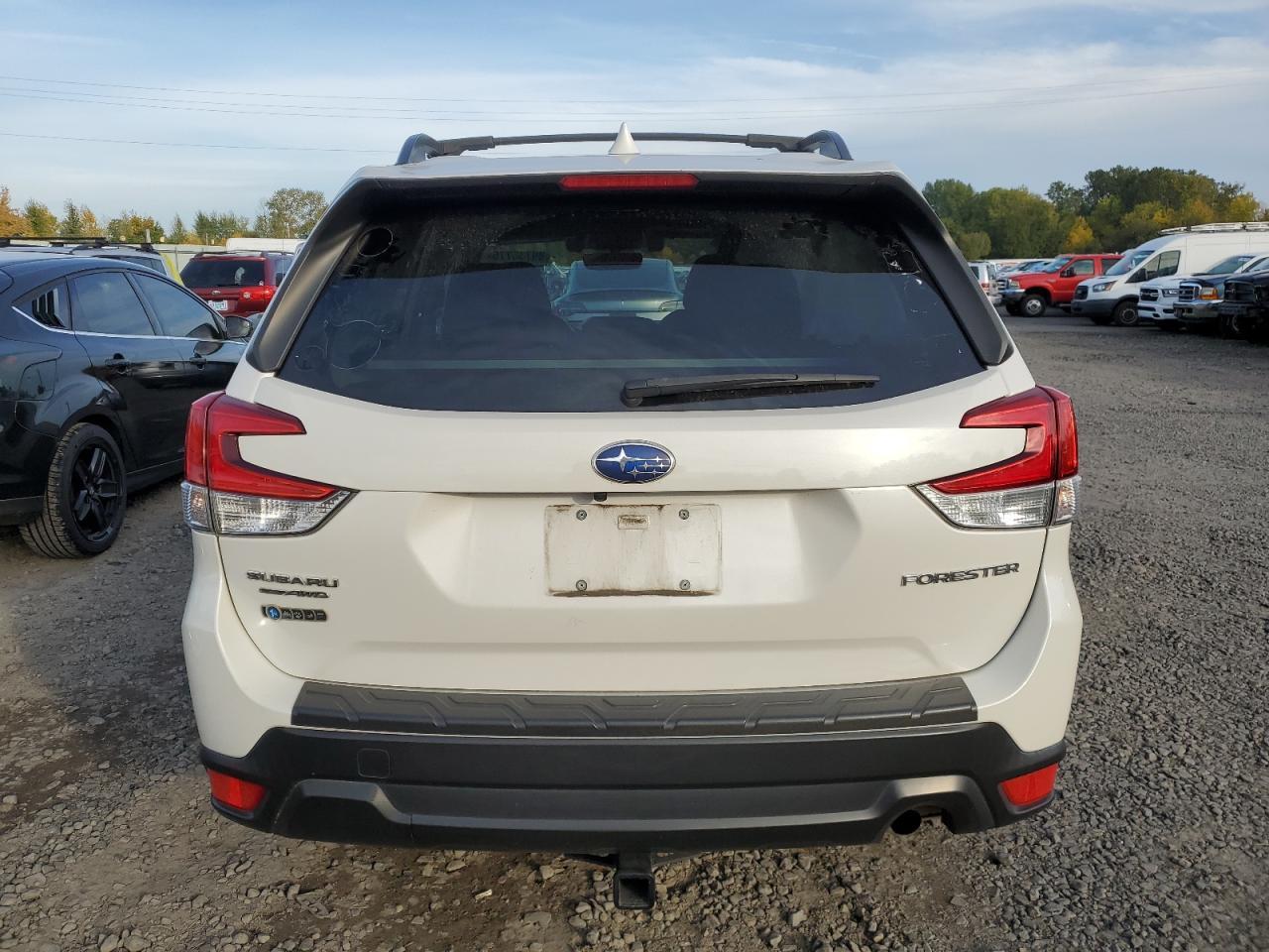 2021 SUBARU FORESTER