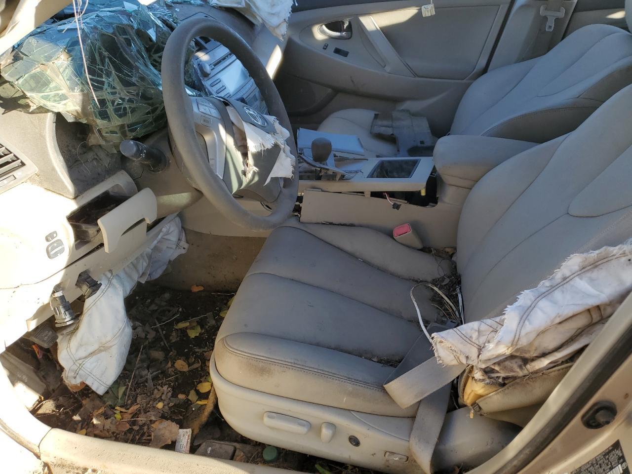 2009 TOYOTA CAMRY