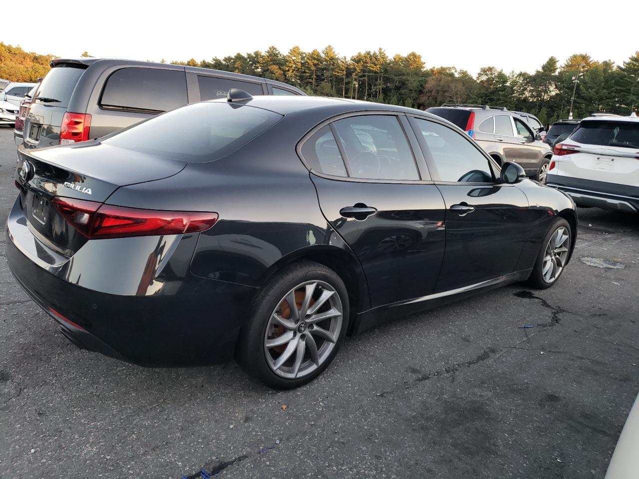 2022 ALFA ROMEO Giulia
