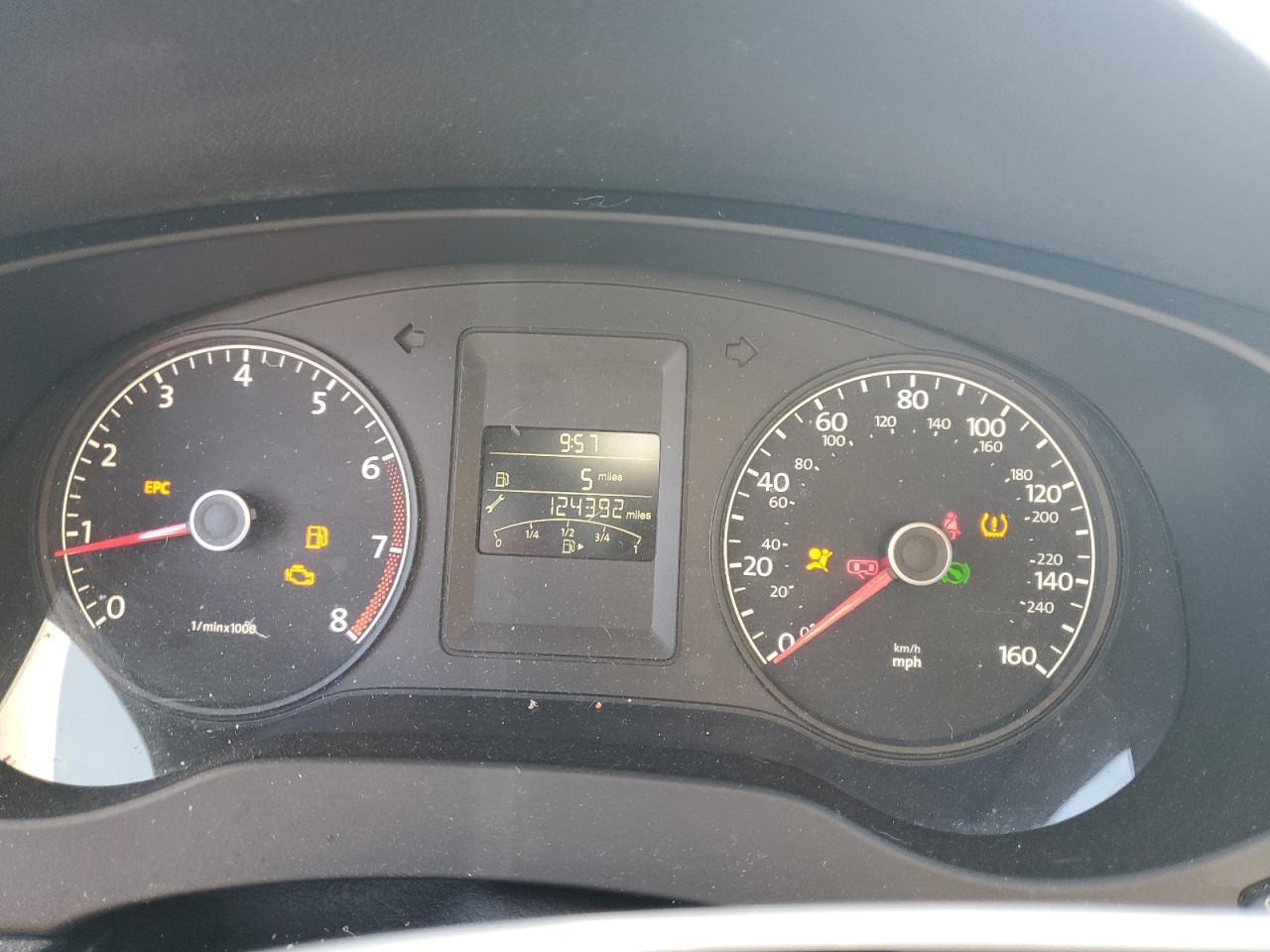 2014 VOLKSWAGEN JETTA