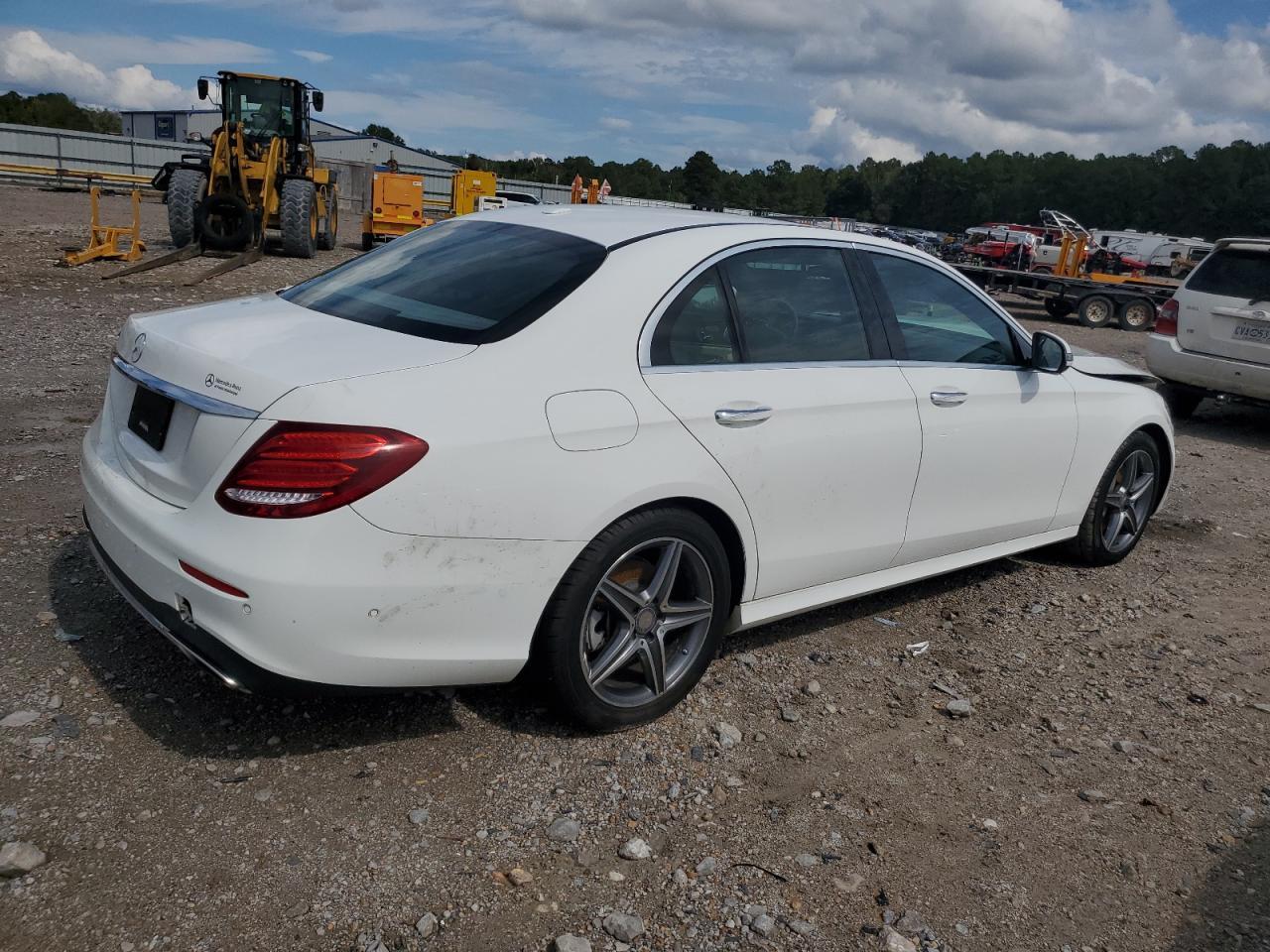 2017 MERCEDES-BENZ E-Class