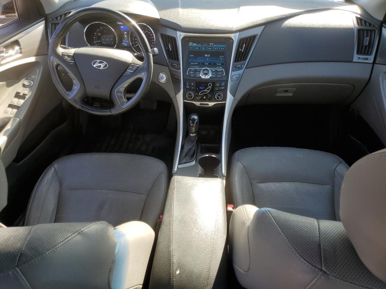 2012 HYUNDAI SONATA