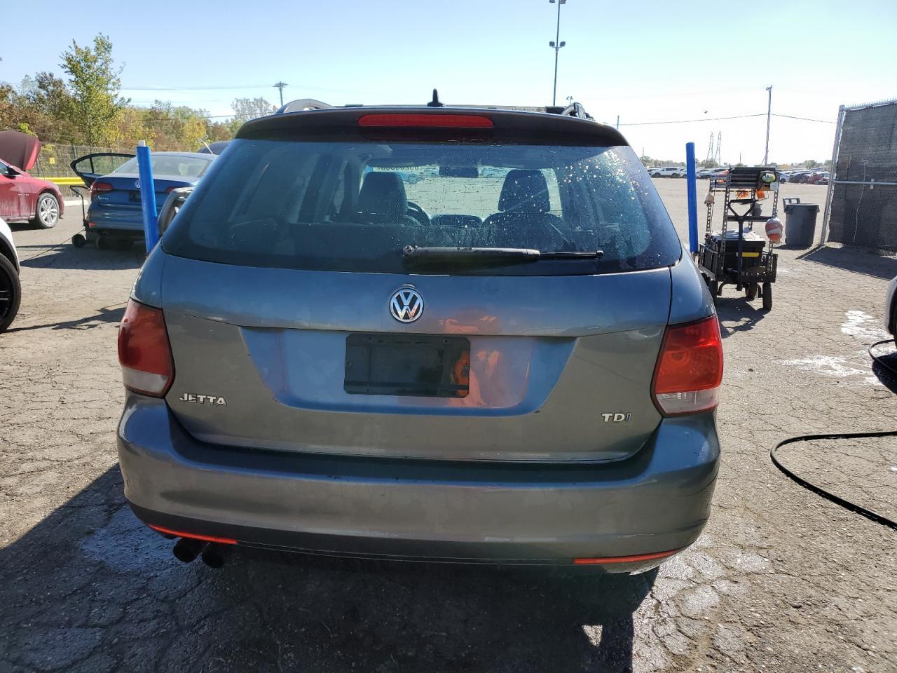 2013 VOLKSWAGEN JETTA