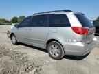 2009 TOYOTA SIENNA