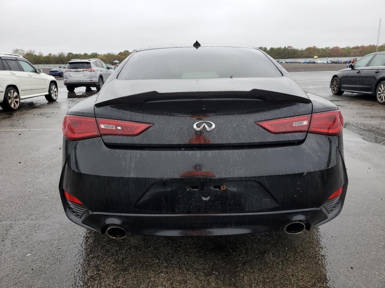 2017 INFINITI Q60