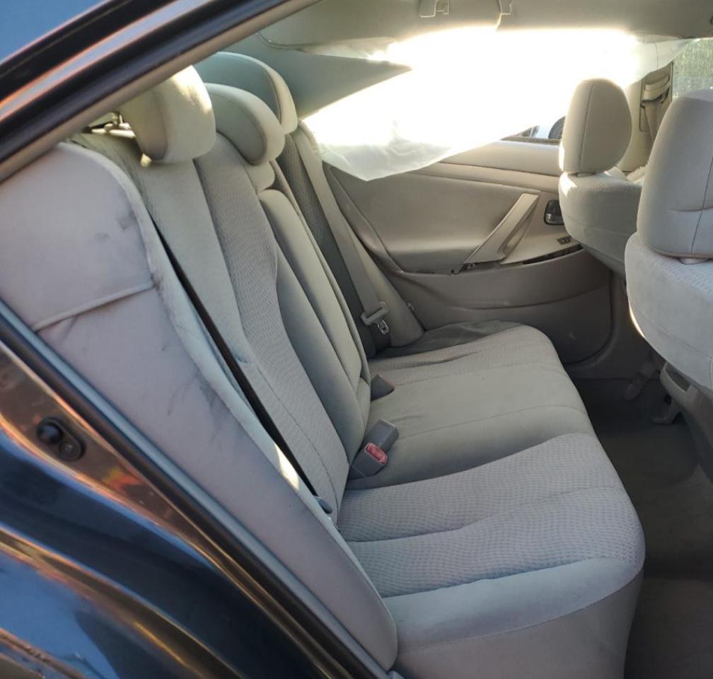 2011 TOYOTA CAMRY