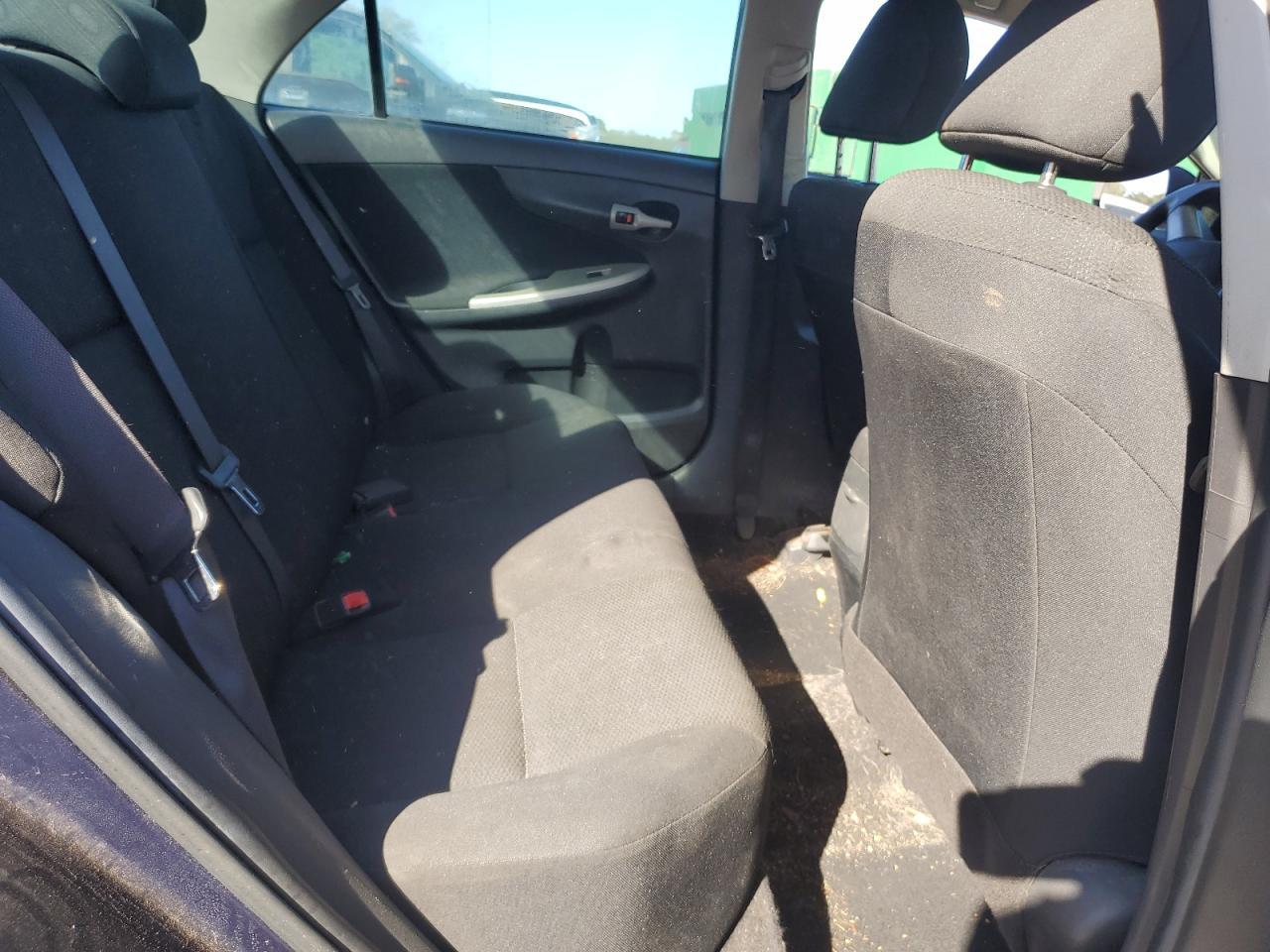 2011 TOYOTA COROLLA