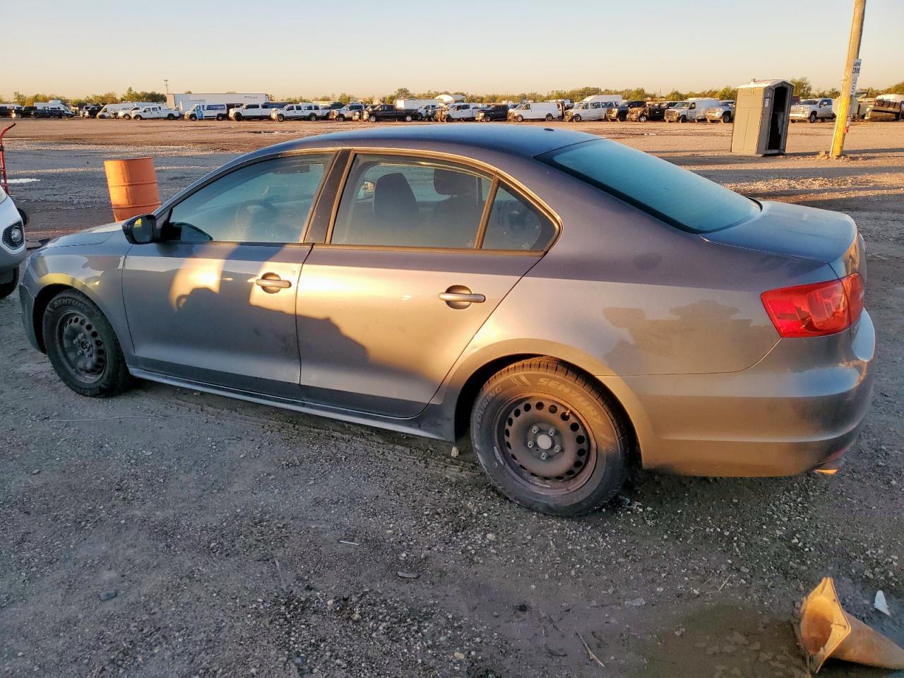 2014 VOLKSWAGEN JETTA
