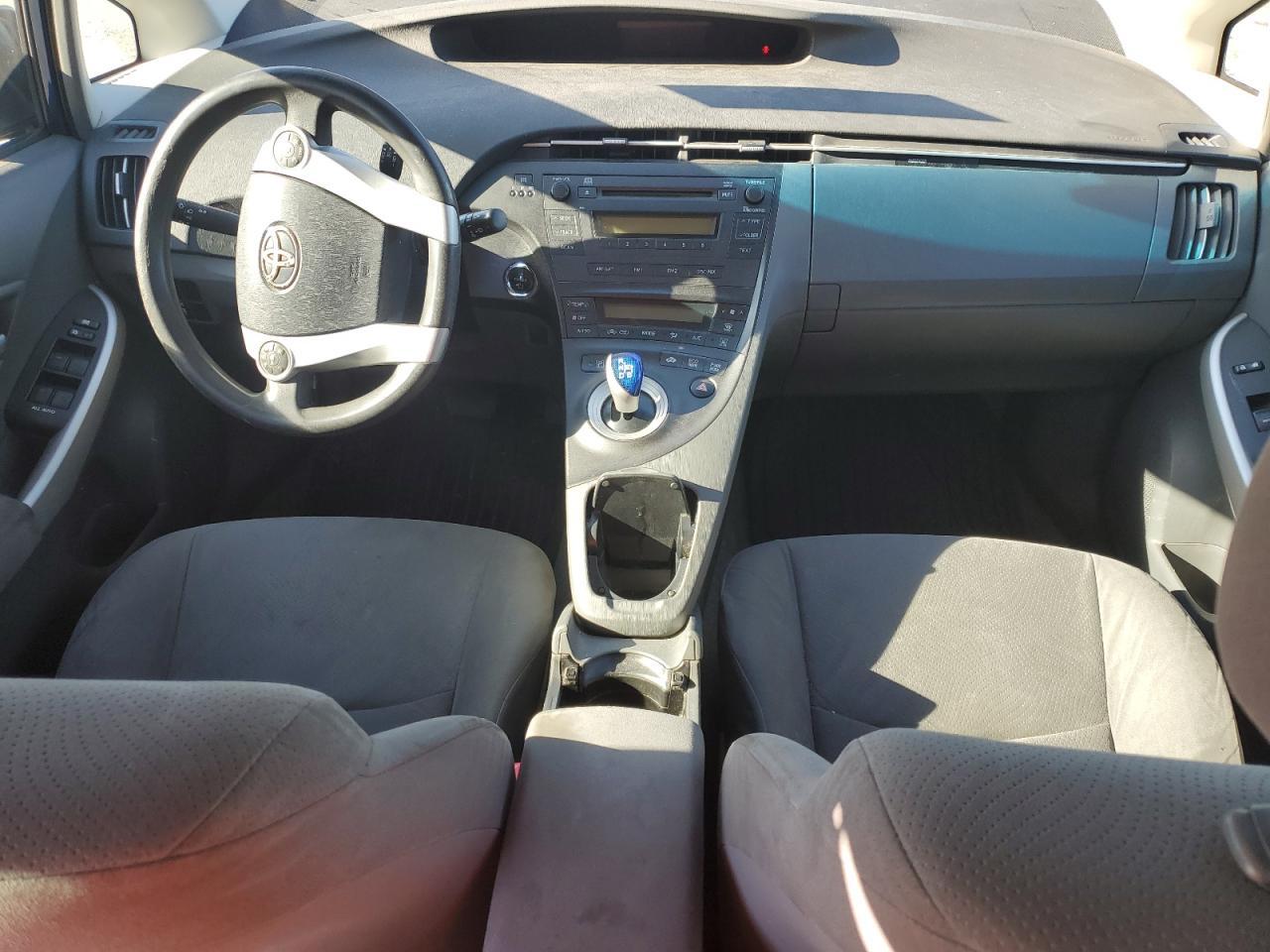 2010 TOYOTA PRIUS