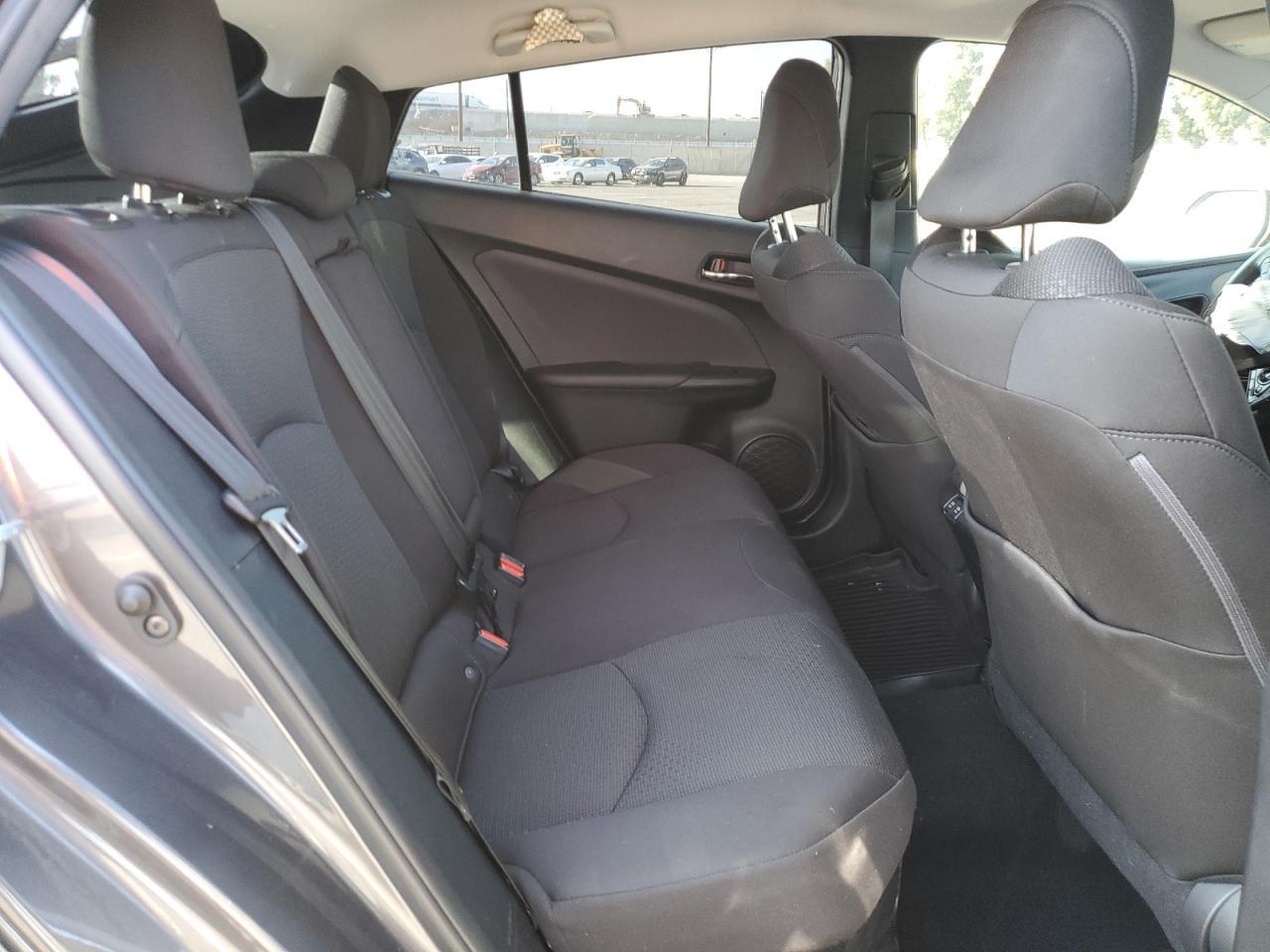 2022 TOYOTA PRIUS