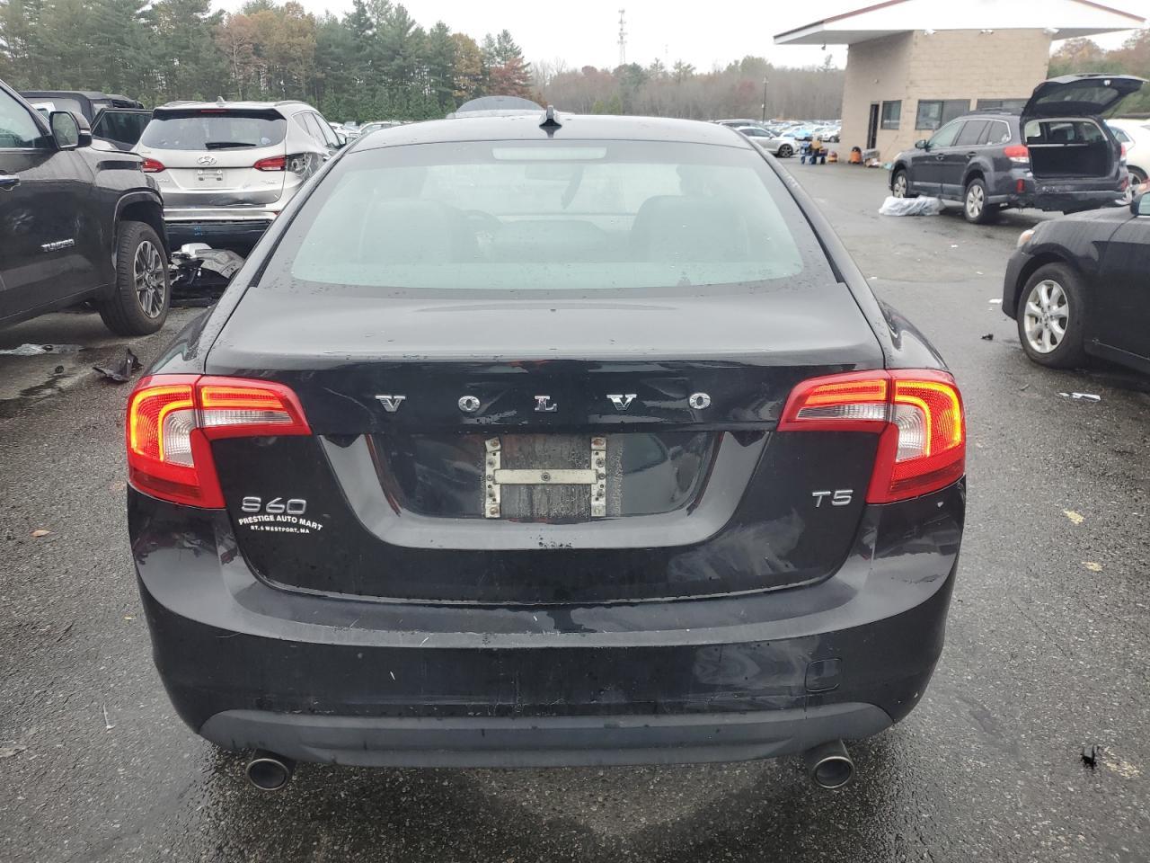 2013 VOLVO S60