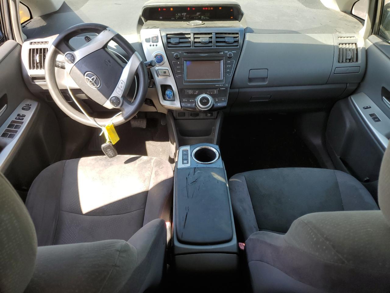 2012 TOYOTA PRIUS V