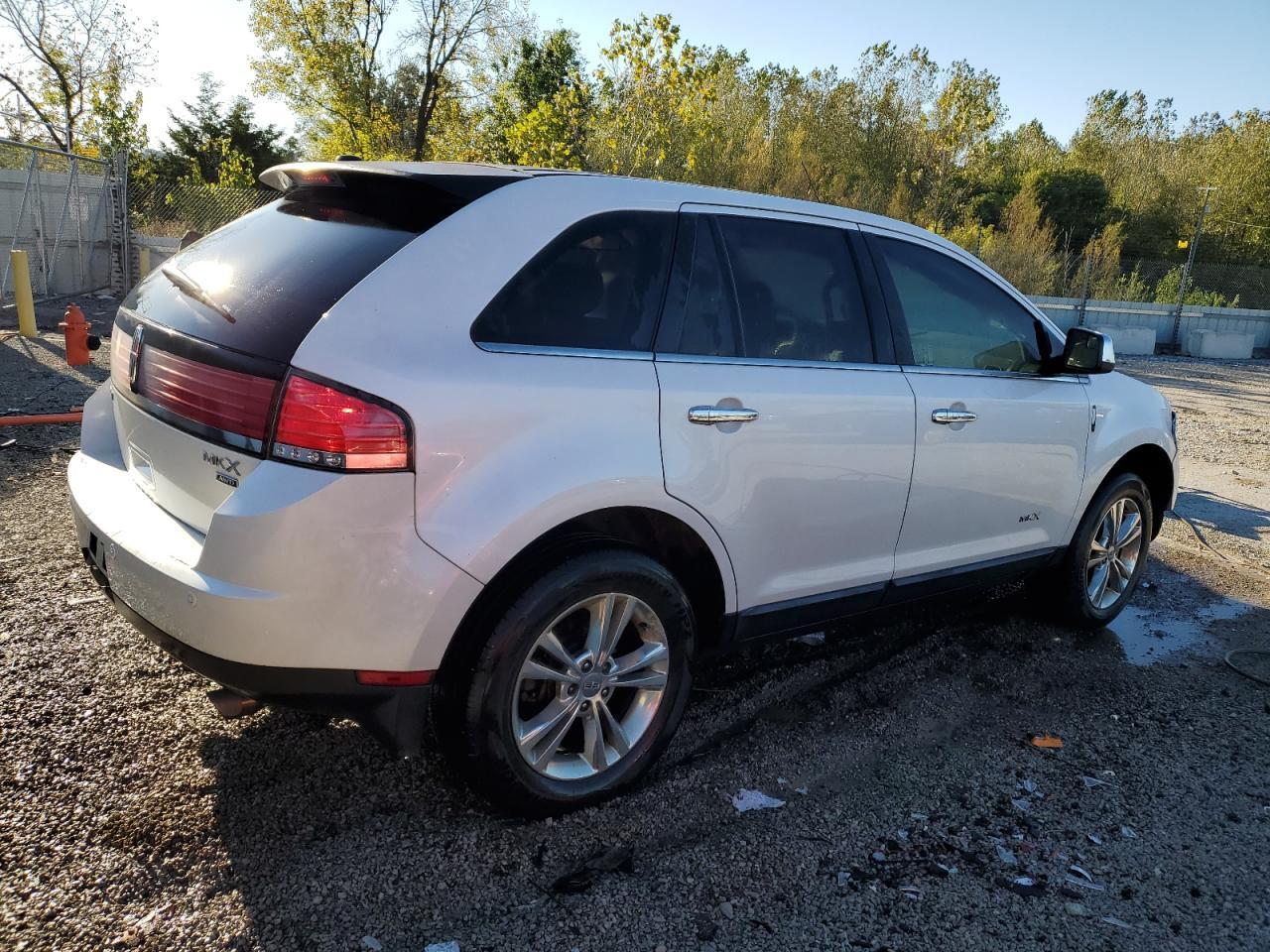 2010 LINCOLN MKX