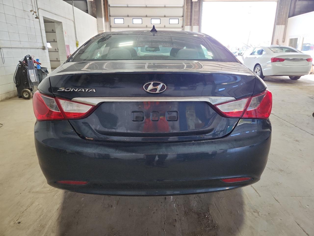 2012 HYUNDAI SONATA