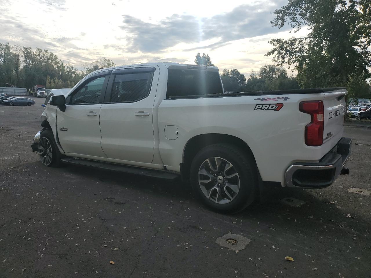 2022 CHEVROLET Silverado