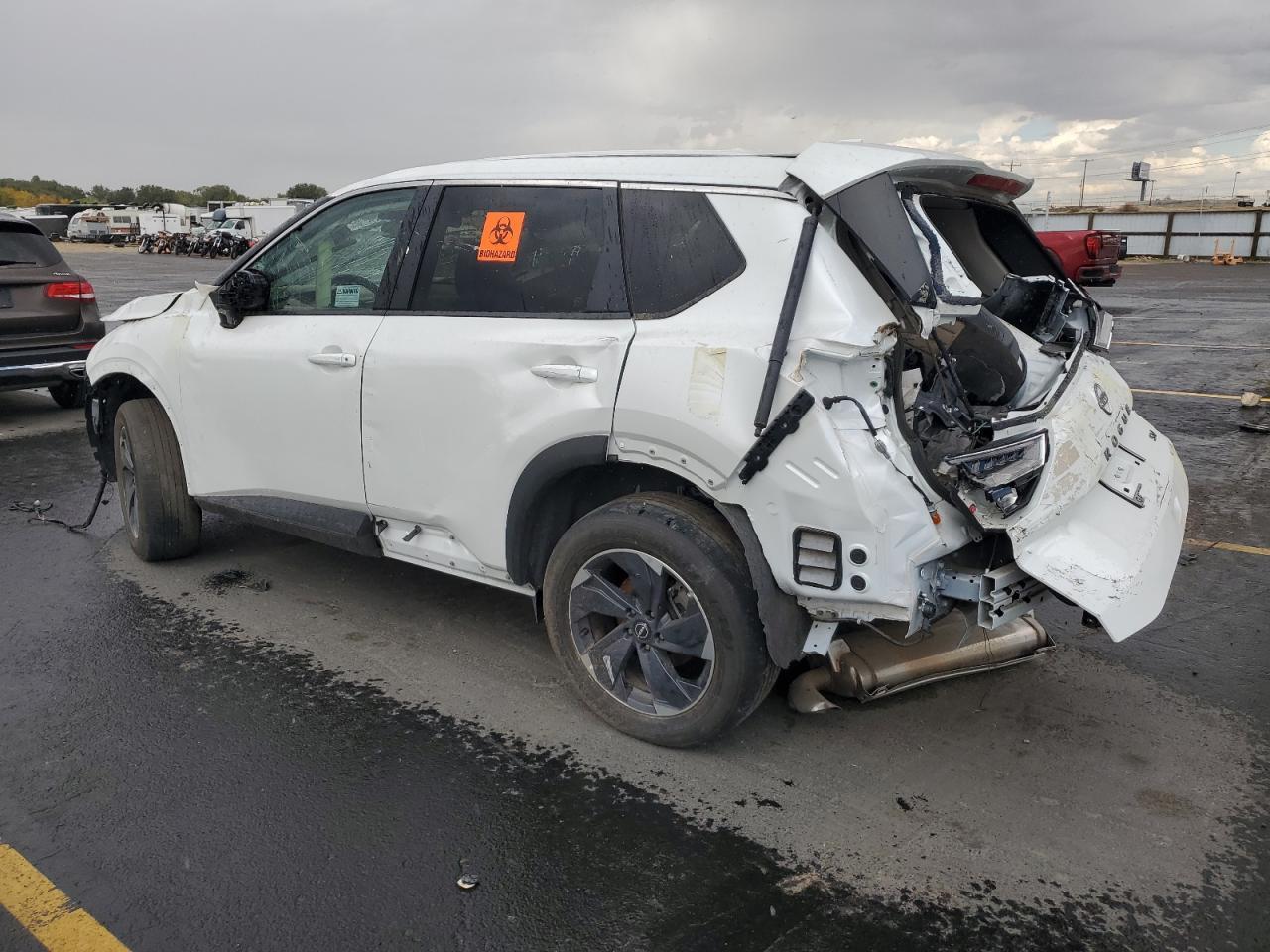 2024 NISSAN ROGUE