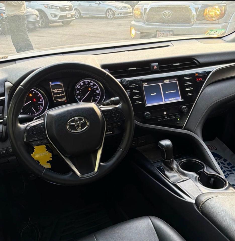 2018 TOYOTA CAMRY