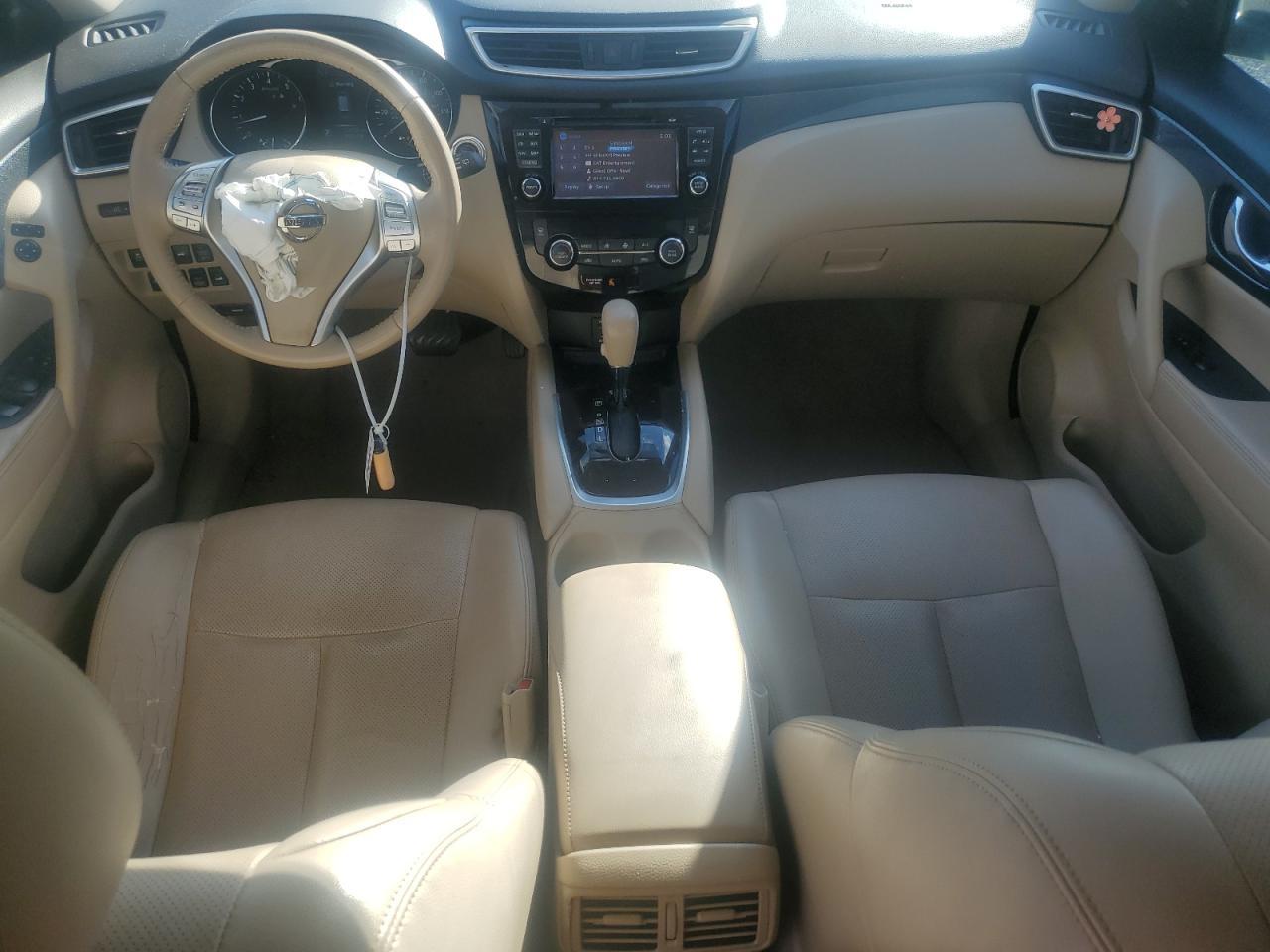 2015 NISSAN ROGUE