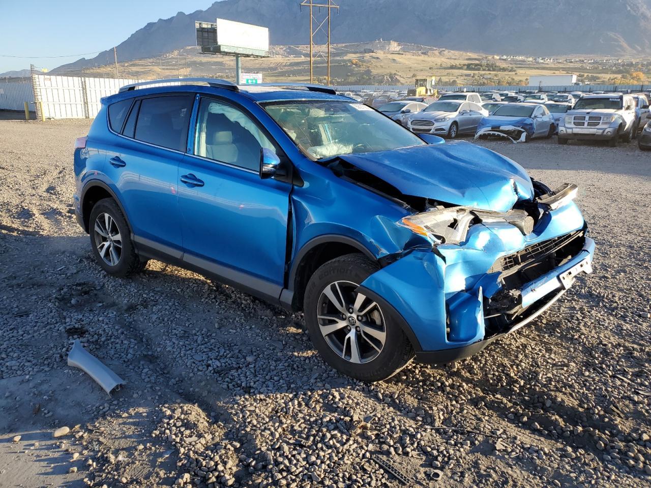 2016 TOYOTA RAV4