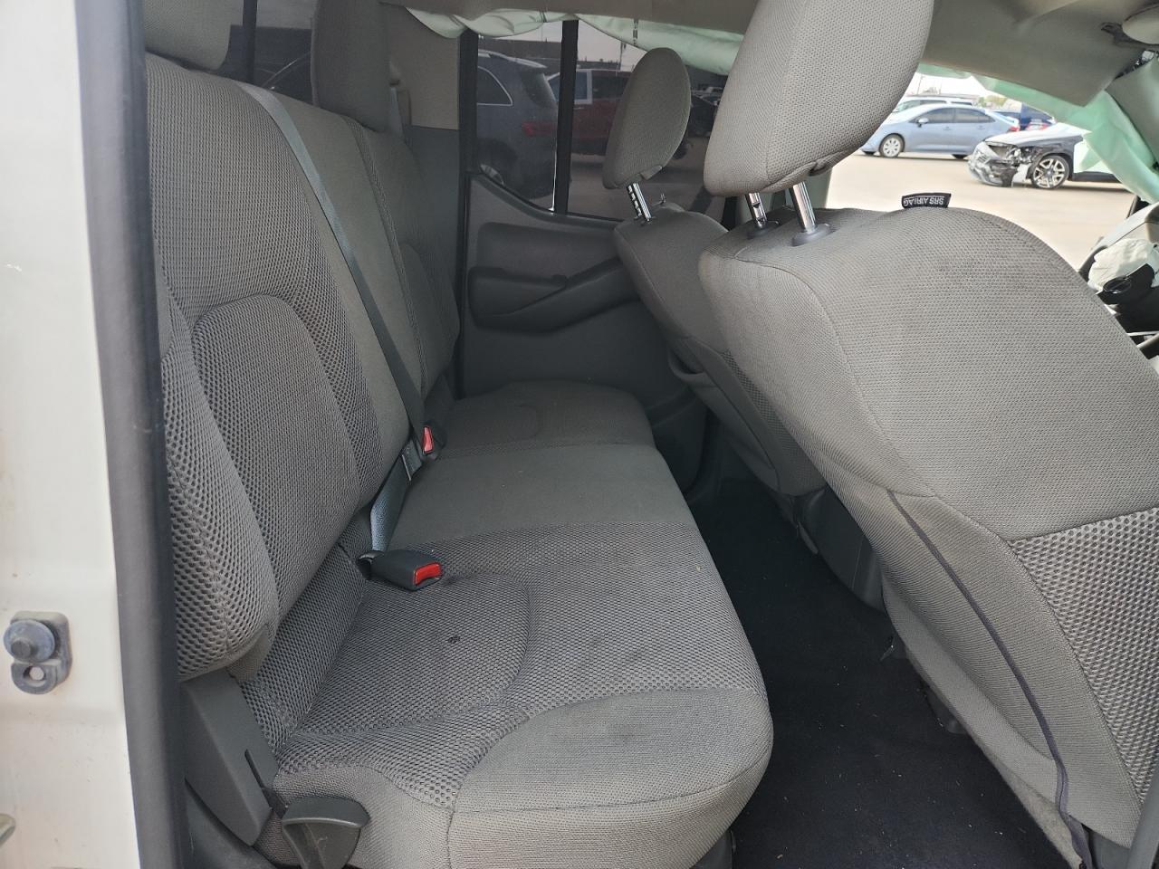 2021 NISSAN Frontier
