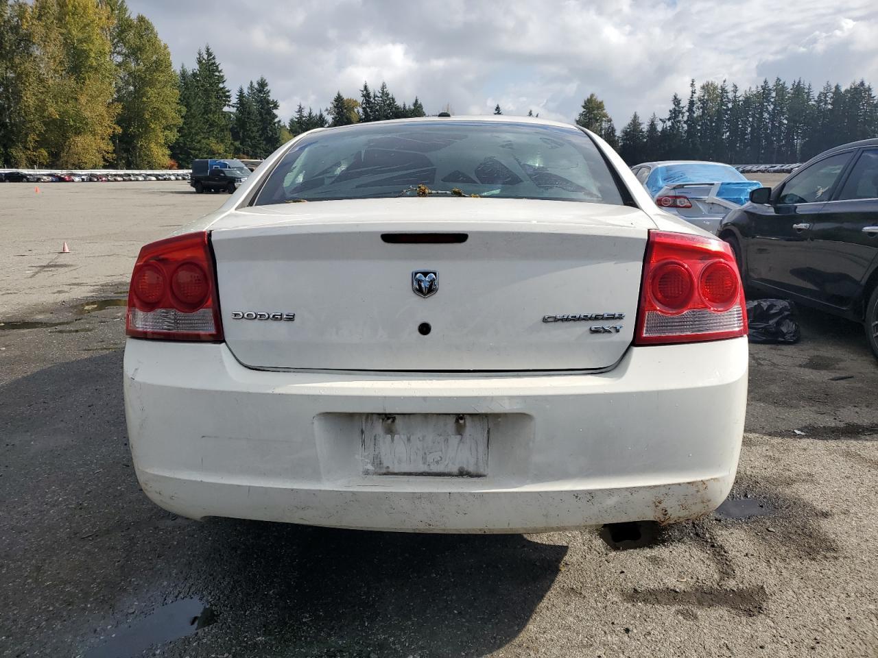2010 DODGE CHARGER