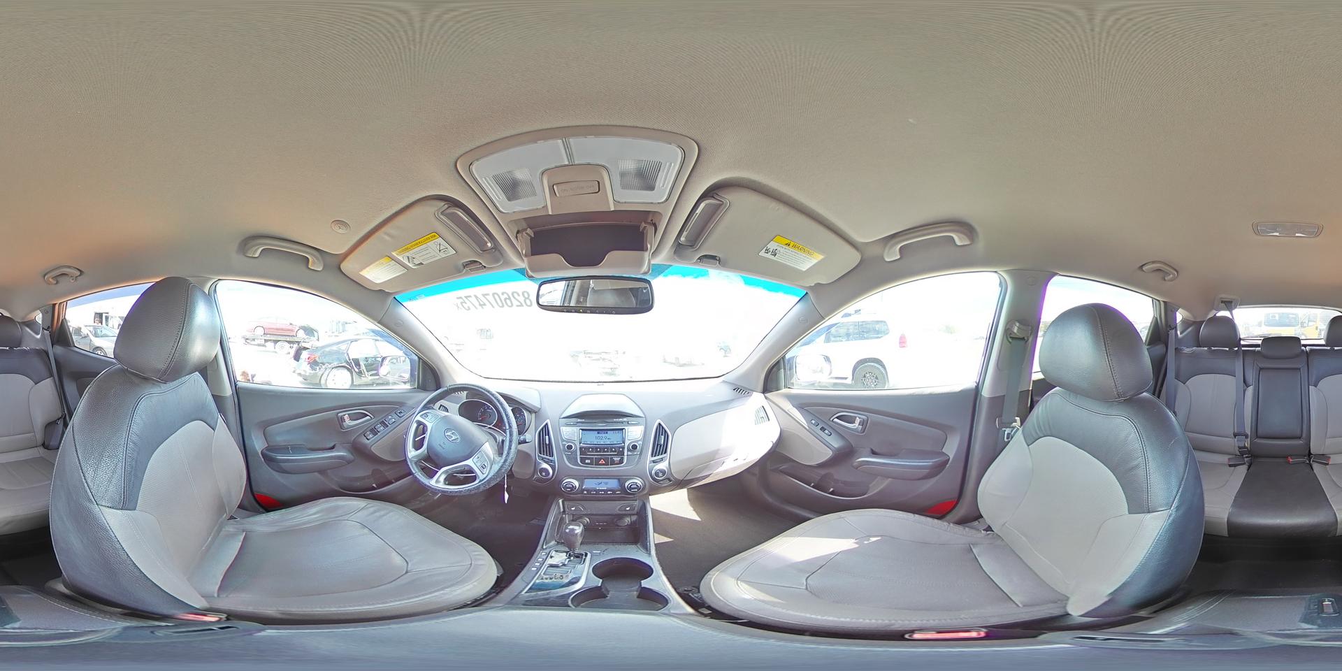 2012 HYUNDAI TUCSON