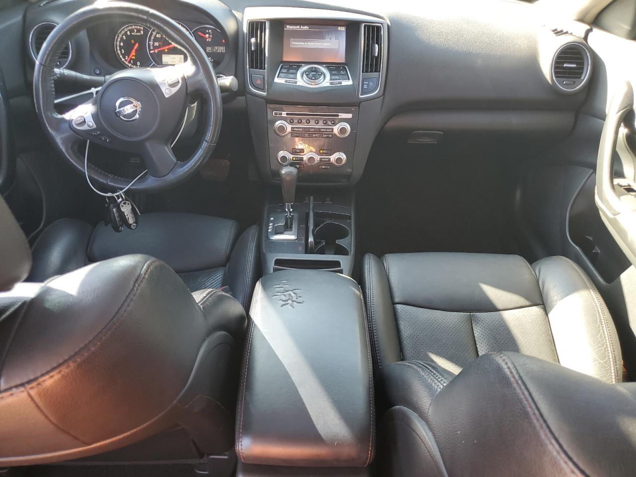 2014 NISSAN Maxima
