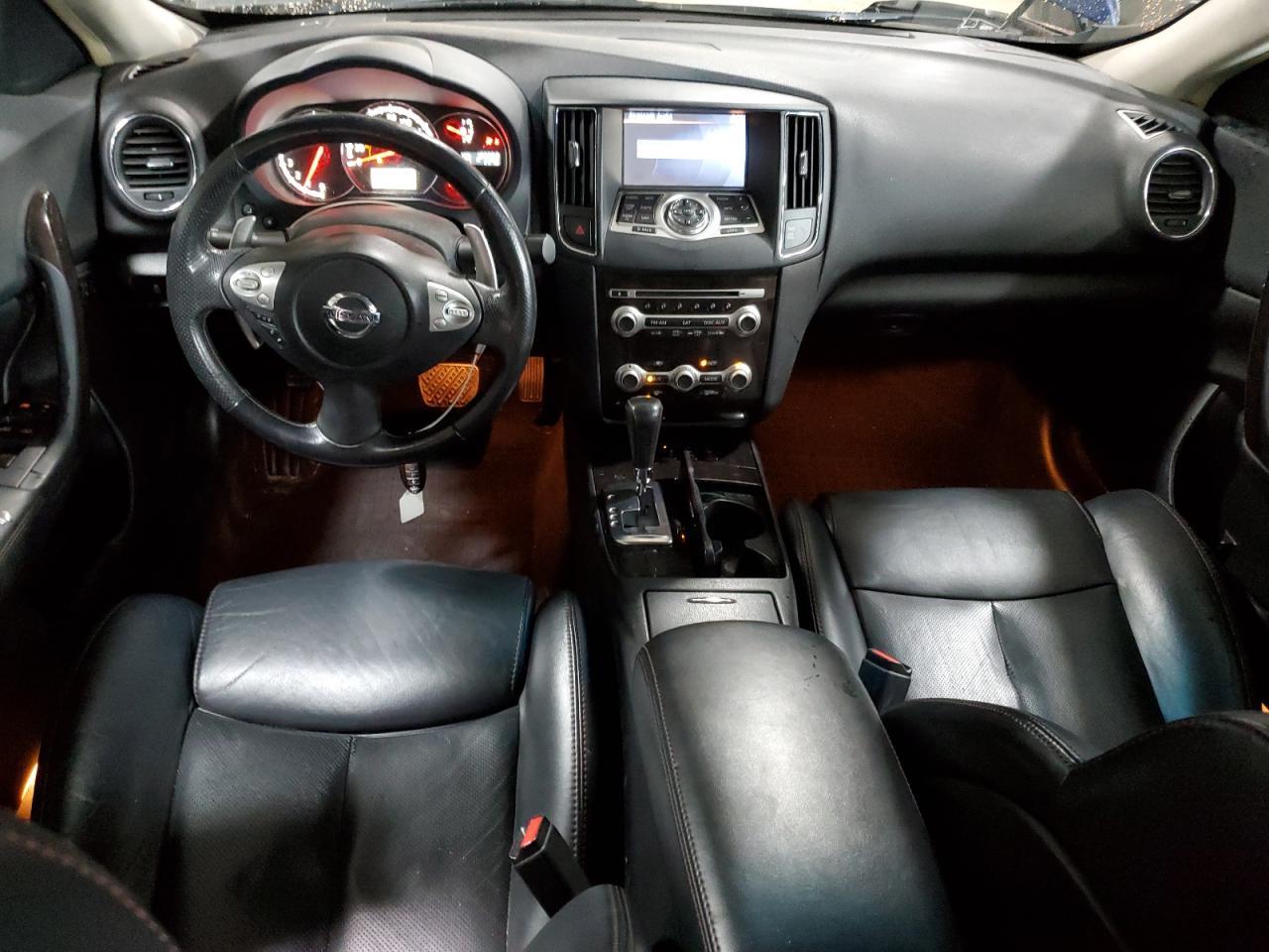 2014 NISSAN Maxima