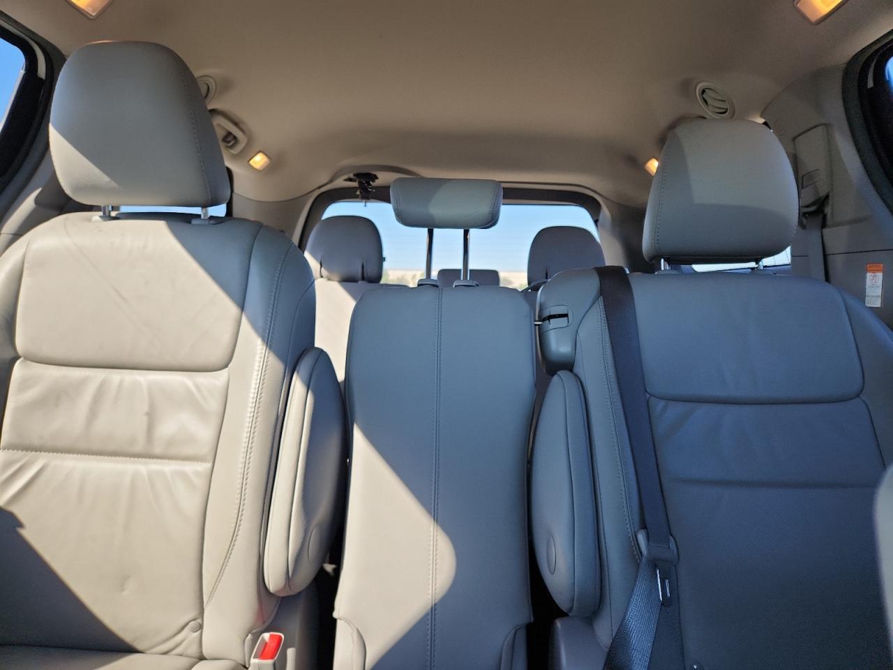 2017 TOYOTA SIENNA