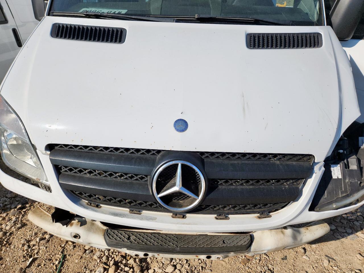 2011 MERCEDES-BENZ Sprinter