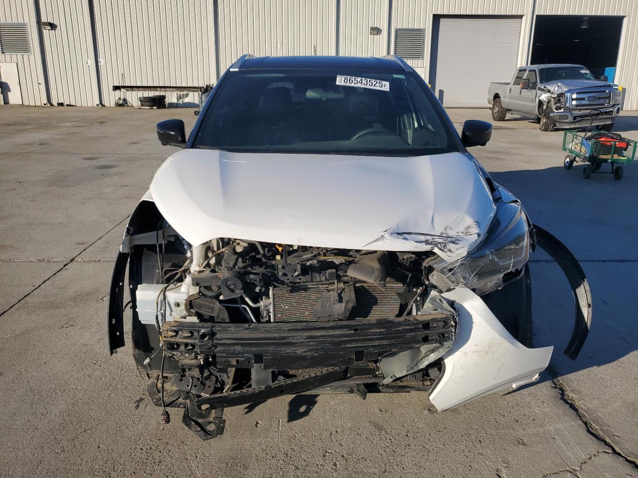 2019 NISSAN KICKS