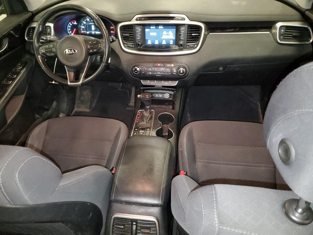 2017 KIA SORENTO