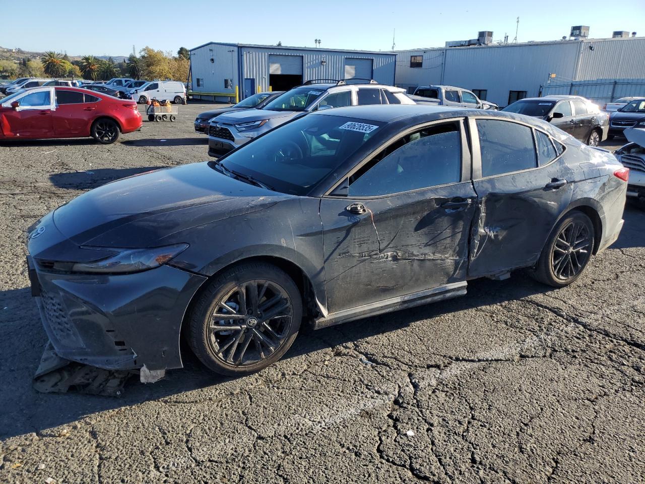 2025 TOYOTA CAMRY