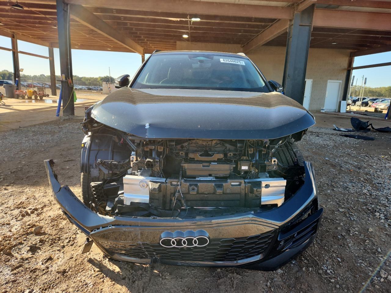 2025 AUDI Q6 e-tron