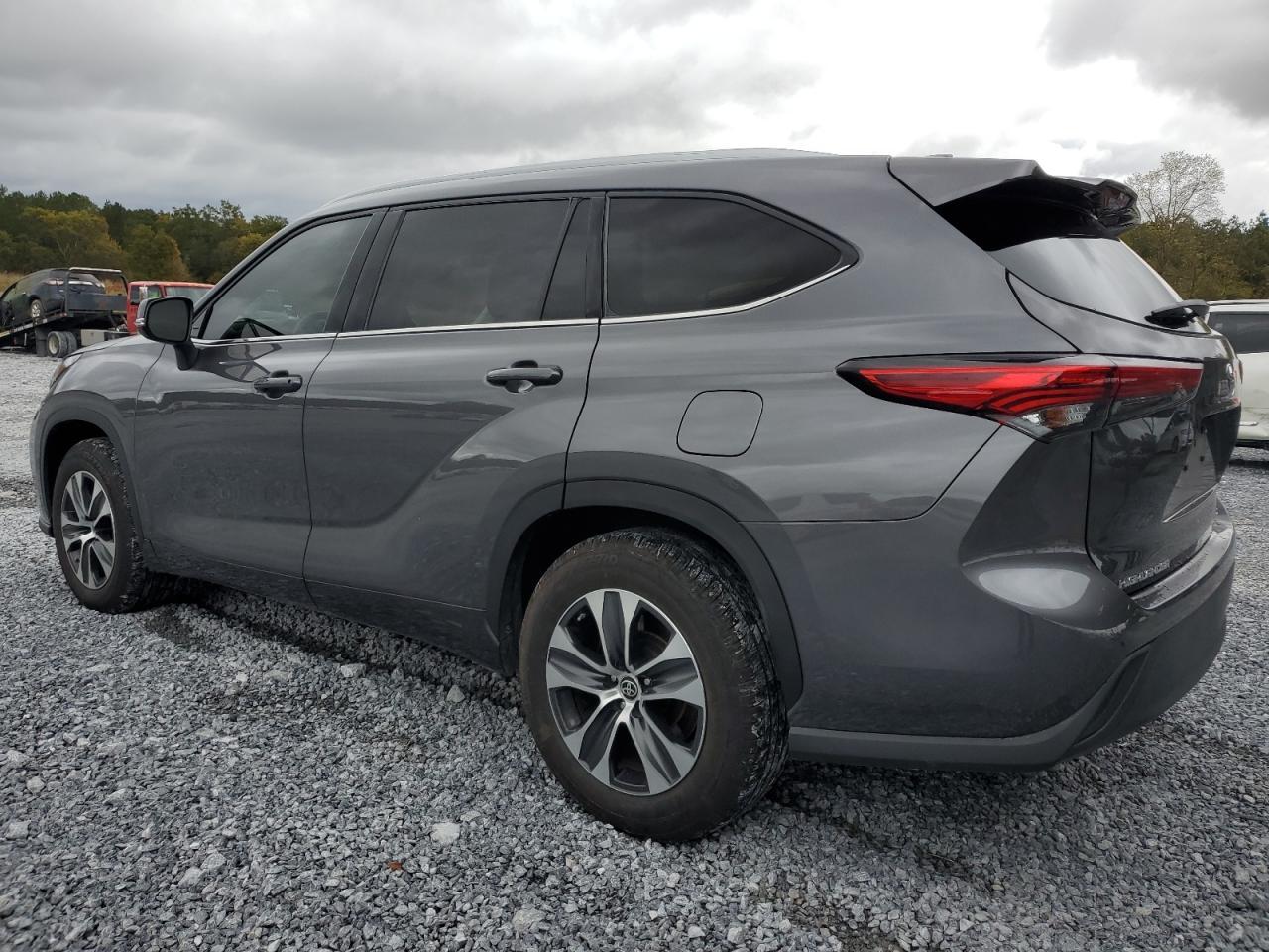 2022 TOYOTA HIGHLANDER