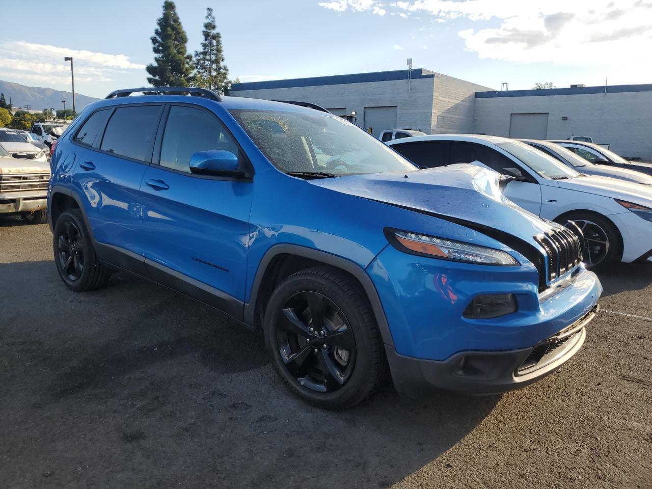 2018 JEEP CHEROKEE