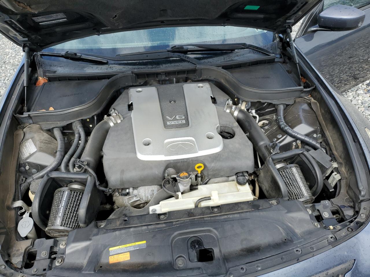 2011 INFINITI G37