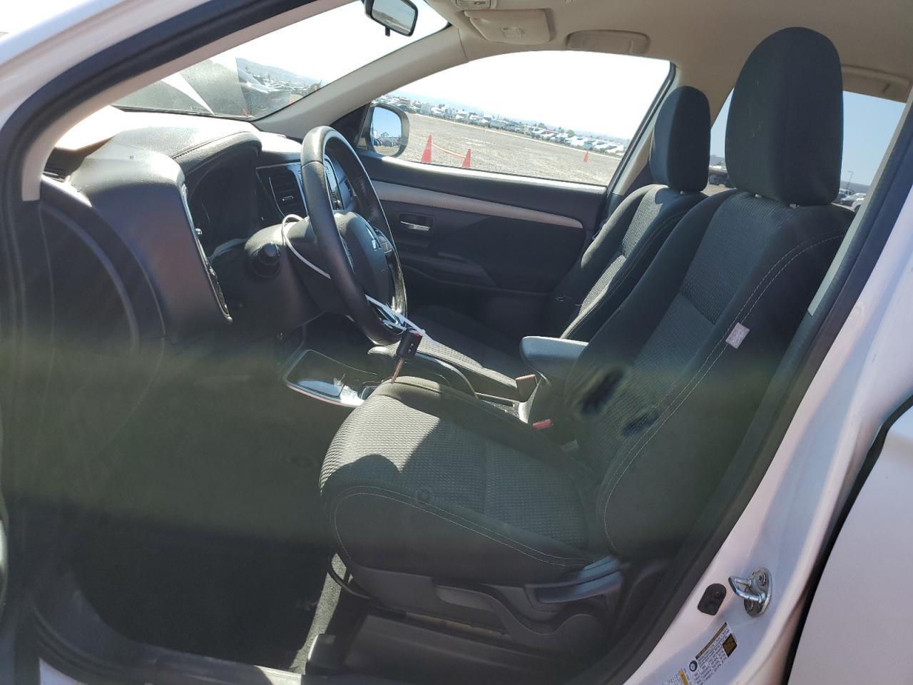 2017 MITSUBISHI outlander
