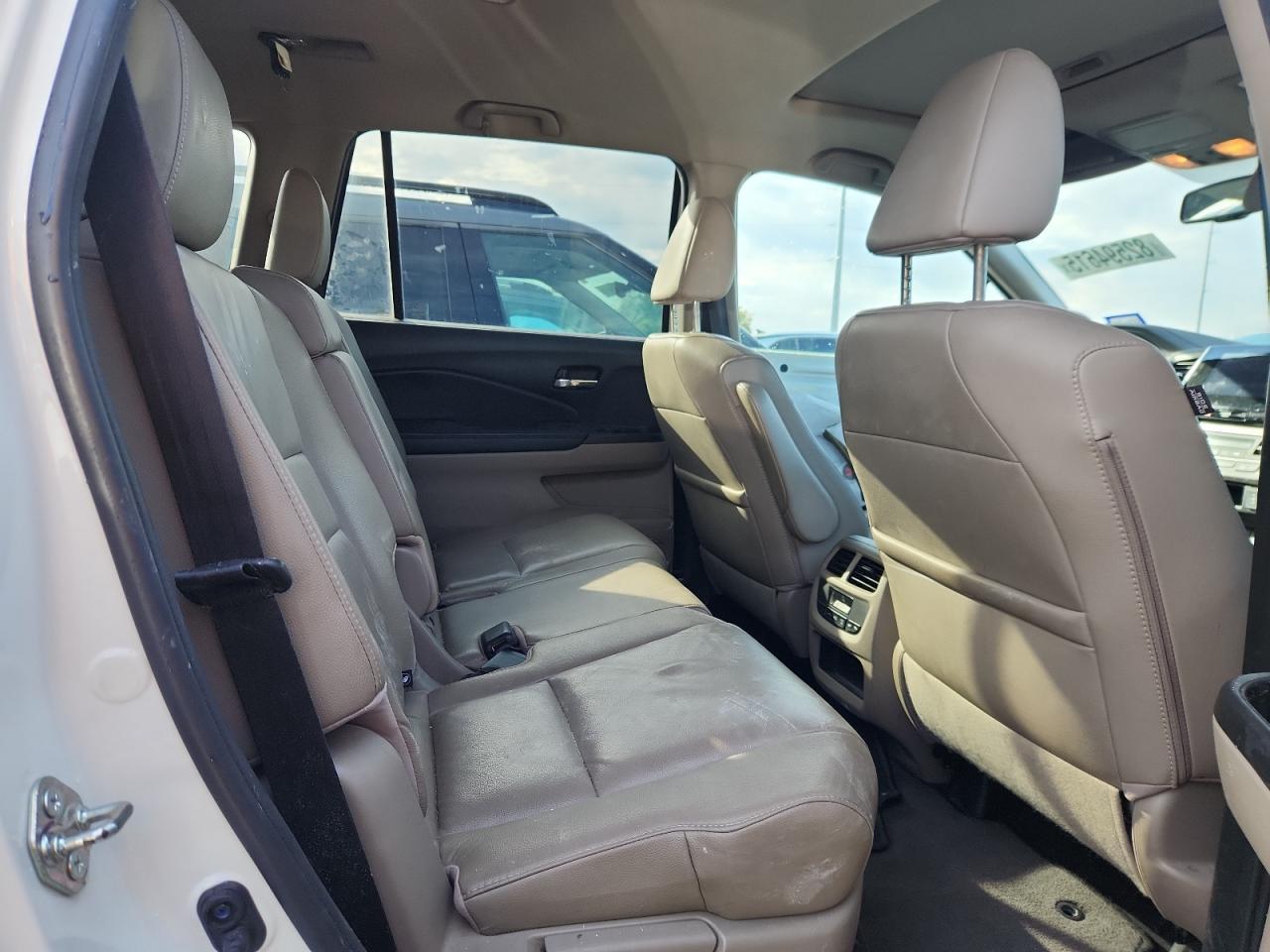 2016 HONDA PILOT
