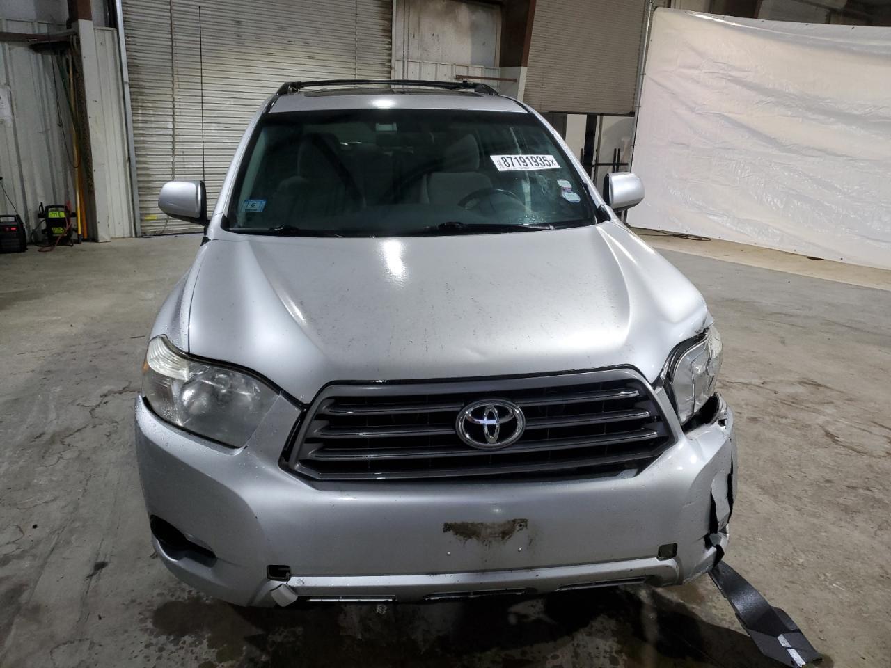 2010 TOYOTA HIGHLANDER