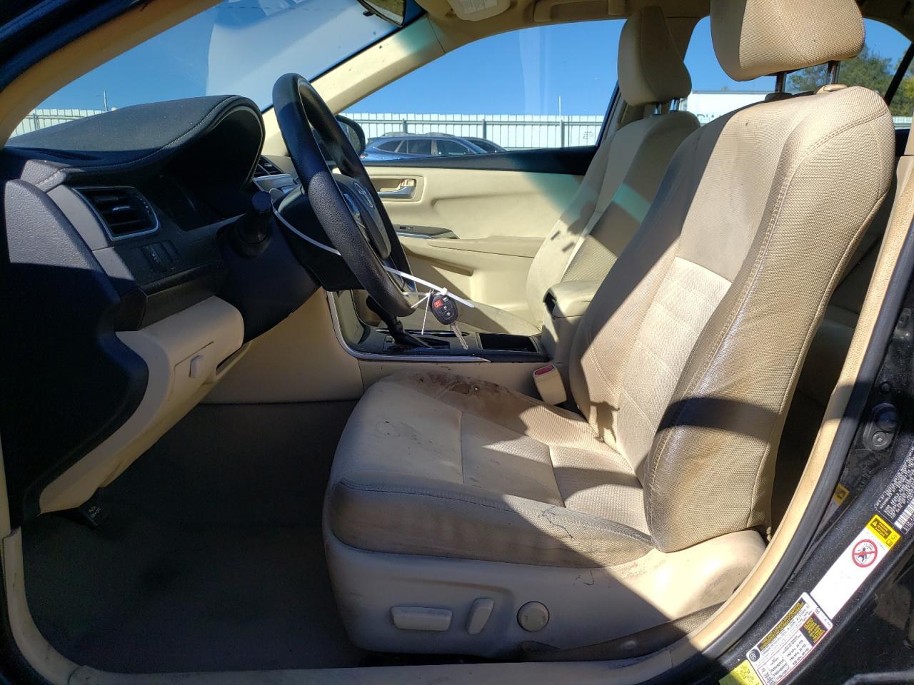 2016 TOYOTA CAMRY