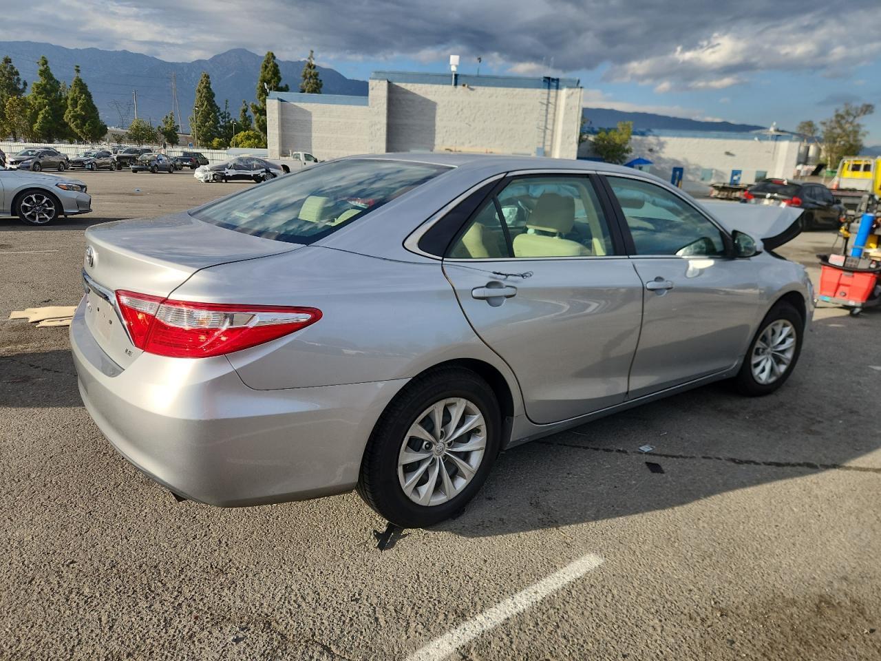2017 TOYOTA CAMRY