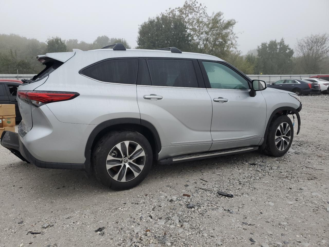 2022 TOYOTA HIGHLANDER