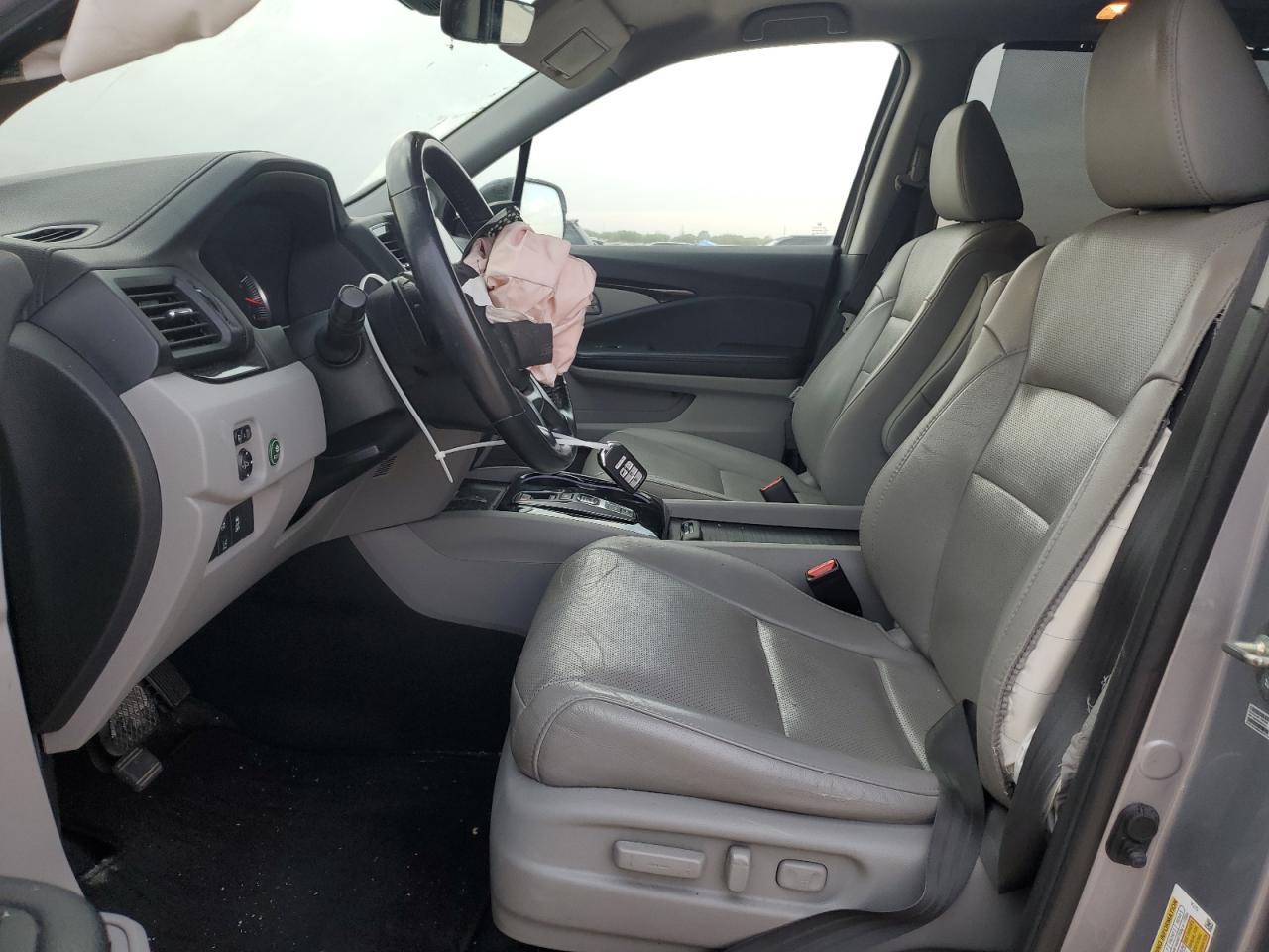 2019 HONDA PILOT