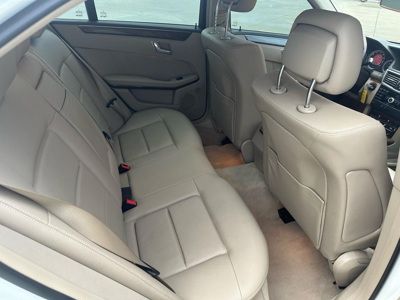 2010 MERCEDES-BENZ E-Class