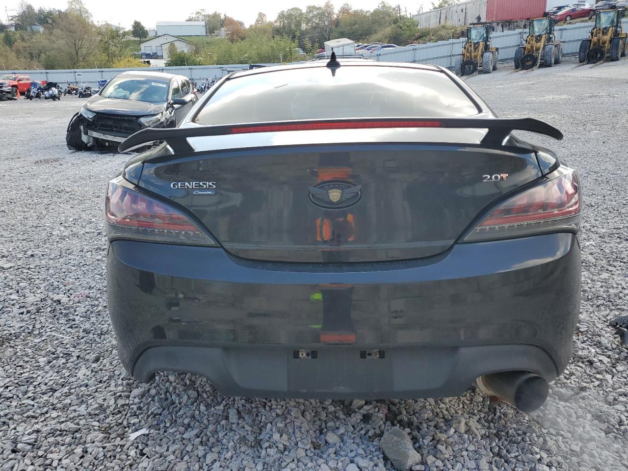 2010 HYUNDAI GENESIS