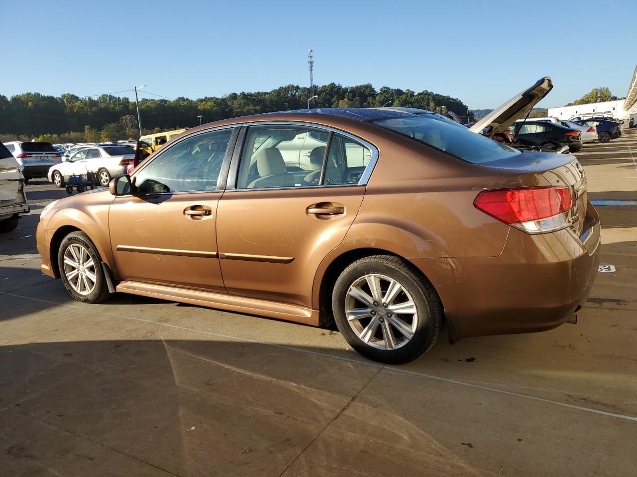 2012 SUBARU Legacy